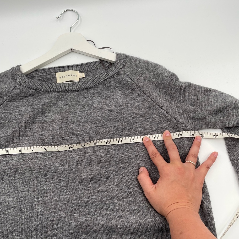 NWOT sweater with under top - Picture 5 of 9